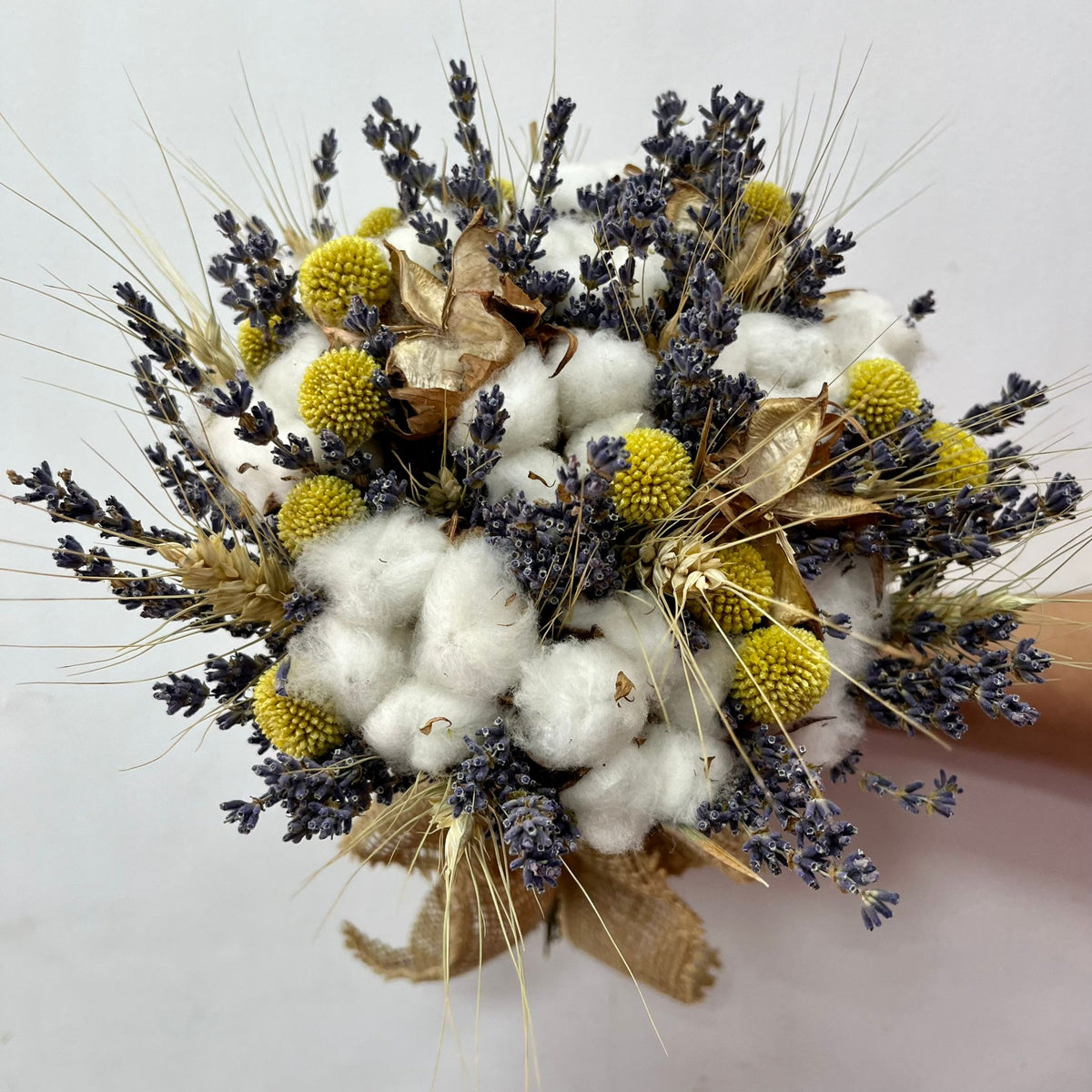 Buchet Rustic - Bumbac, Spice de Grau, Lavanda si Craspedia cu Iuta